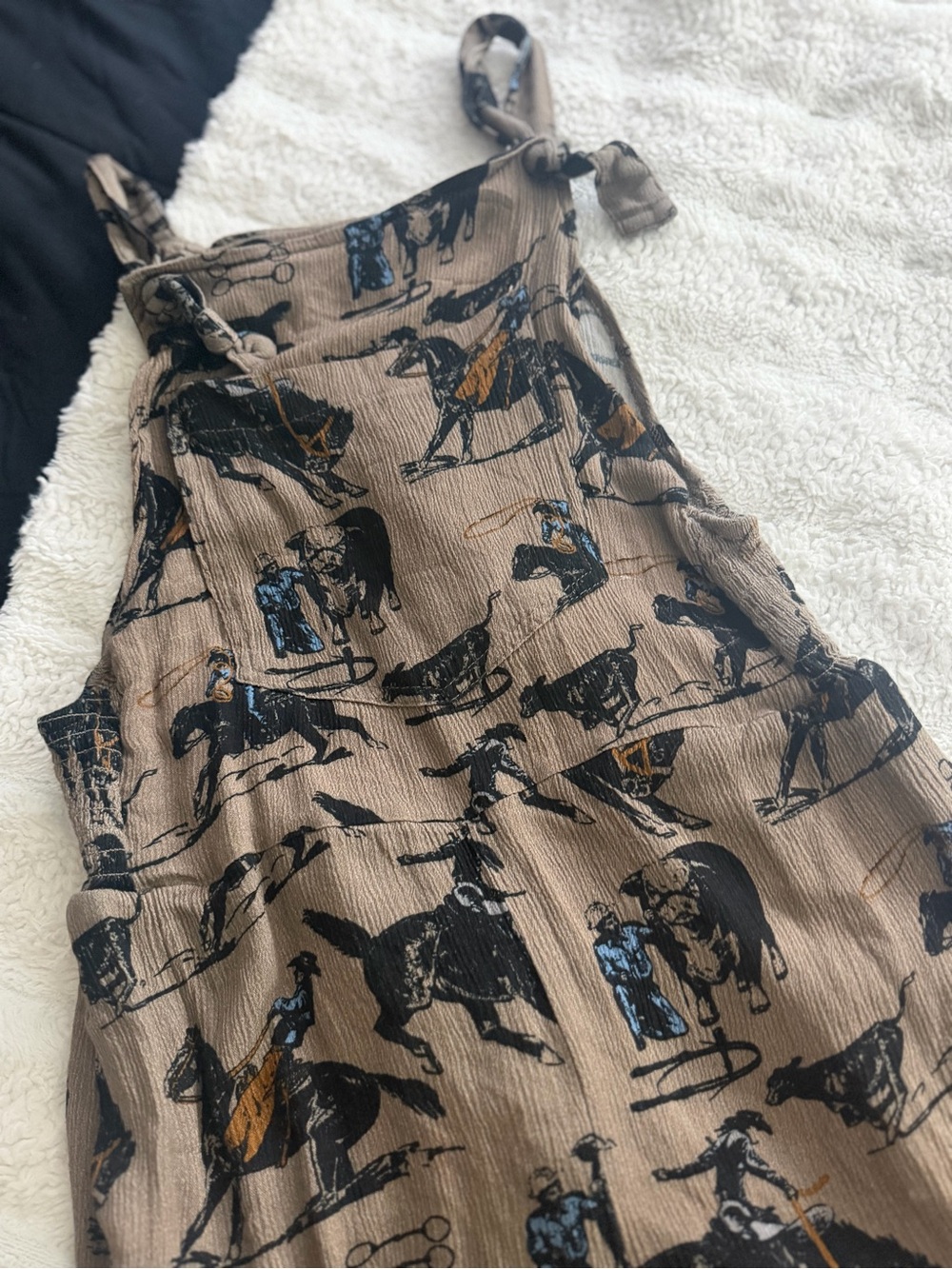 Tie-strap Overall Dress with Western Horse Print - Picture 2 of 5